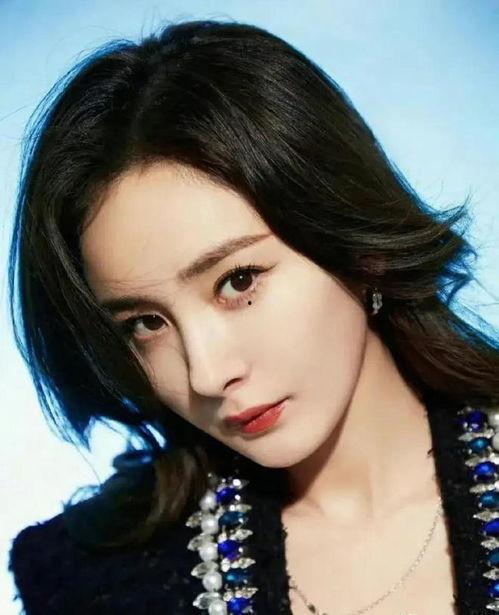 娱乐圈明星吃瓜名单大全,揭秘明星圈层背后的八卦风云